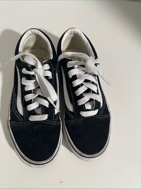 Vans Kids Black and White Old Skool Sneakers